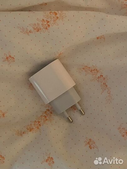 Адаптер питания apple