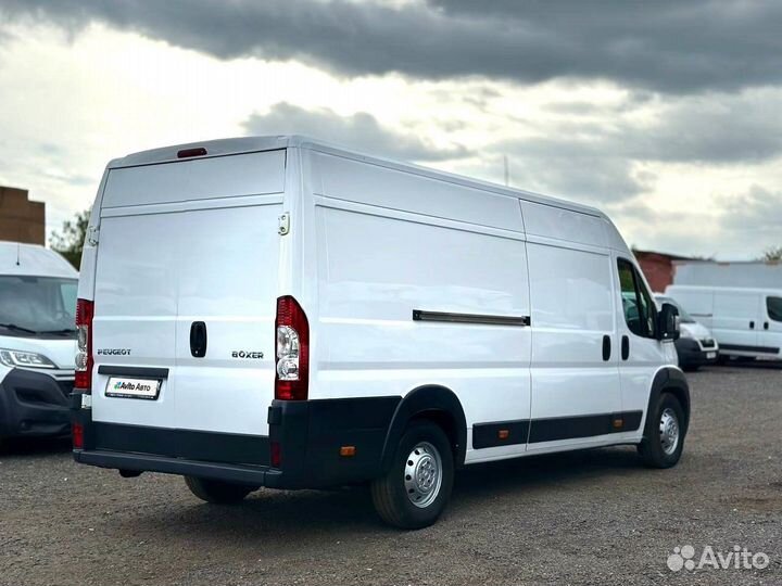 Peugeot Boxer цельнометаллический, 2013