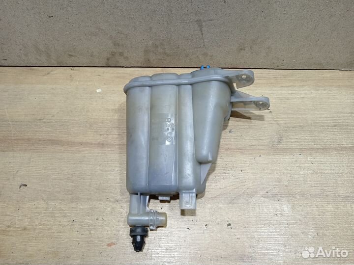 Расширительный бачок audi q5 8r 2.0 tfsi