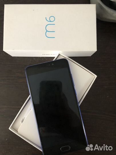 Телефон Meizu m6