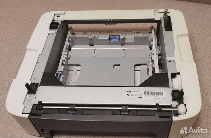 Дополнительный лоток HP LaserJet (Q7556A)