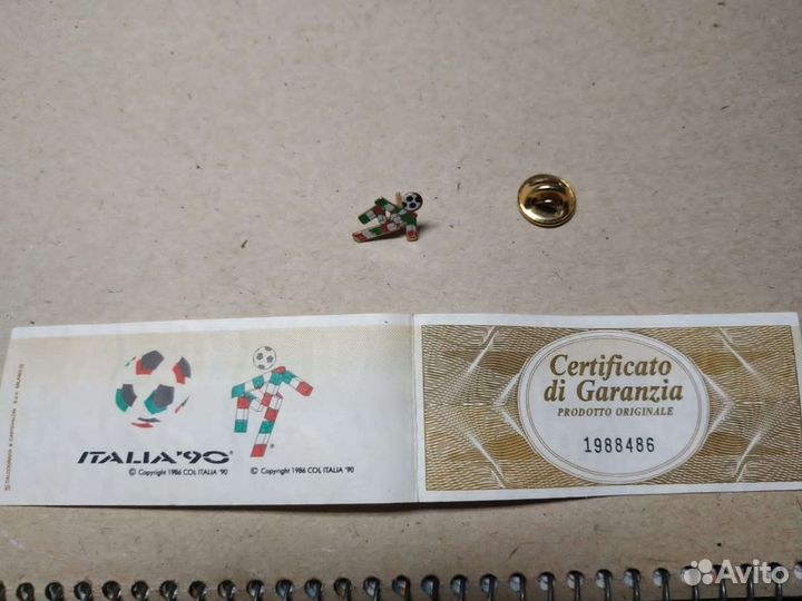 Значок Чемпионат мира по футболу Italia 90