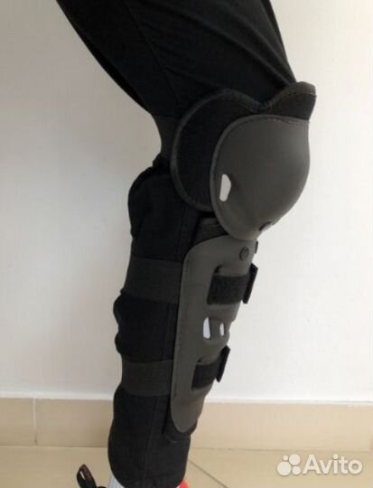 Защита локтей или коленей