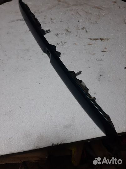 Молдинг,накладка 5й двери\хлопушки ауди А4 B5