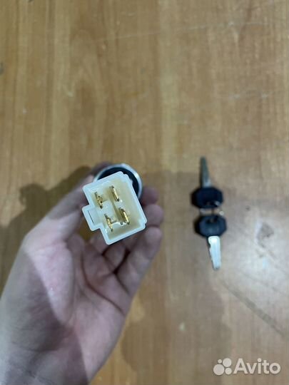 Замок зажигания Heli H2000