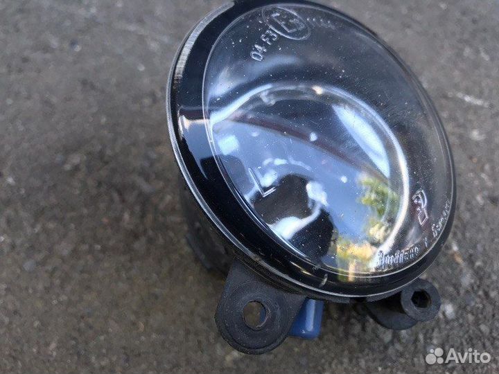Фара противотуманная передняя левая УАЗ Патриот