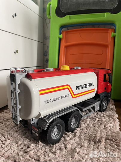 Бензовоз MAN bruder