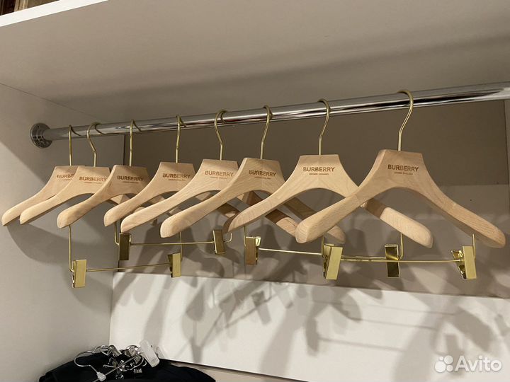 Вешалки бренд.детские Burberry,Gucci,Armani-Часть2