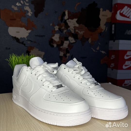 Nike Air Force