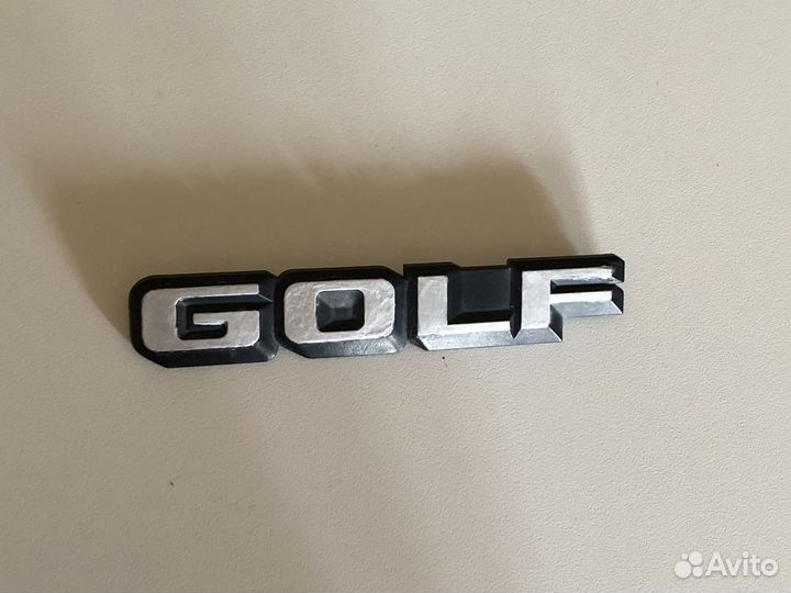 Шильдик volkswagen golf