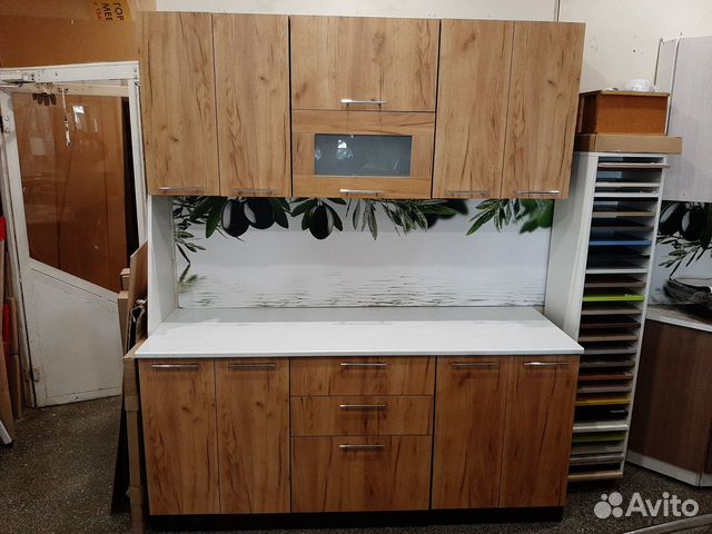 Кухня 1,8 дуб крафт золотой лдсп