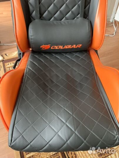 Кресло игровое Cougar Armor One оранжевый