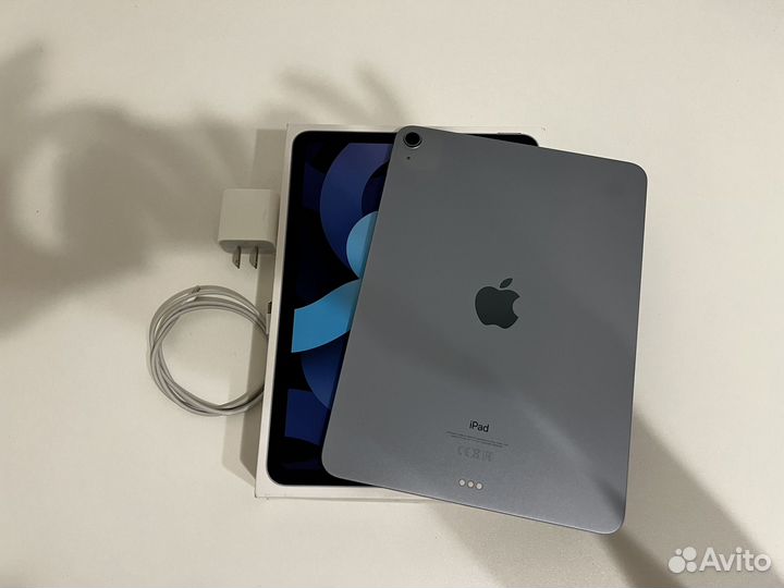 iPad air 4 64gb wifi