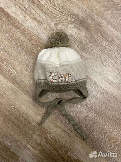 Продам зимнюю шапочку для новорожденного