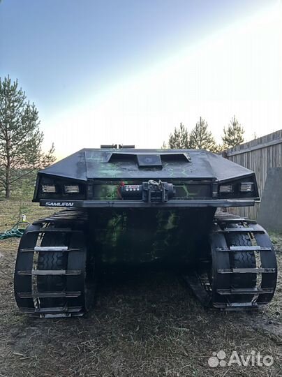 Гусеничный вездеход