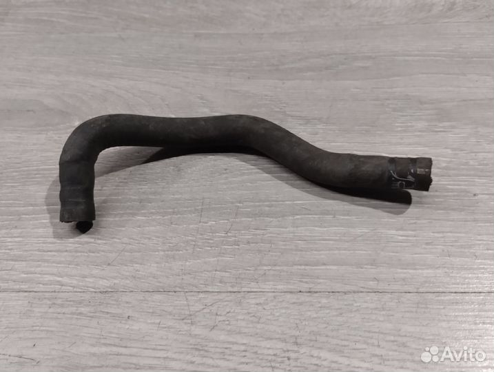 Патрубок Opel Zafira