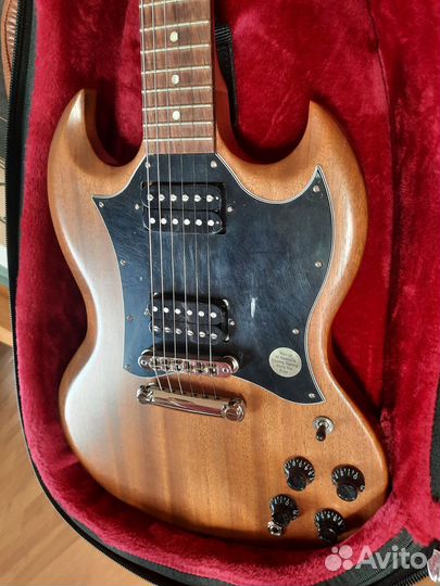 Электрогитара Gibson SG Tribute Natural Walnut