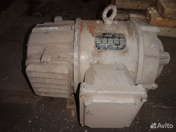 Электродвигатель 220в