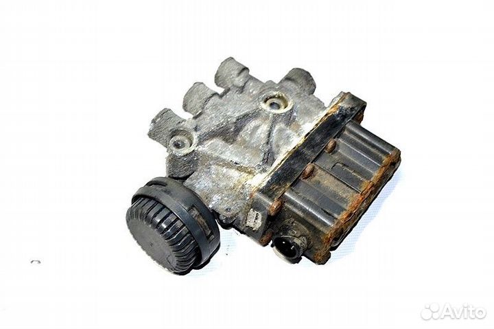 Главный кран уровня пола mercedes-benz Actros MP2