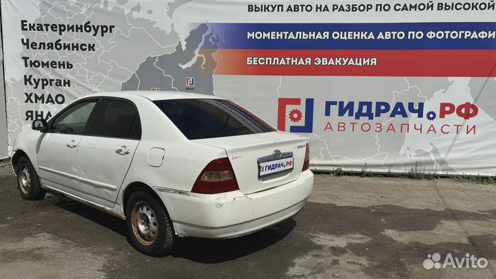 Рамка магнитолы Toyota Corolla (E120) 55520-12050