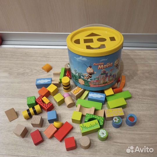 Игрушка конструктор из дерева -сортер