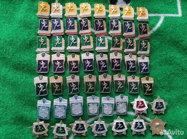 Значки СССР пионеры влксм гто разряды донор