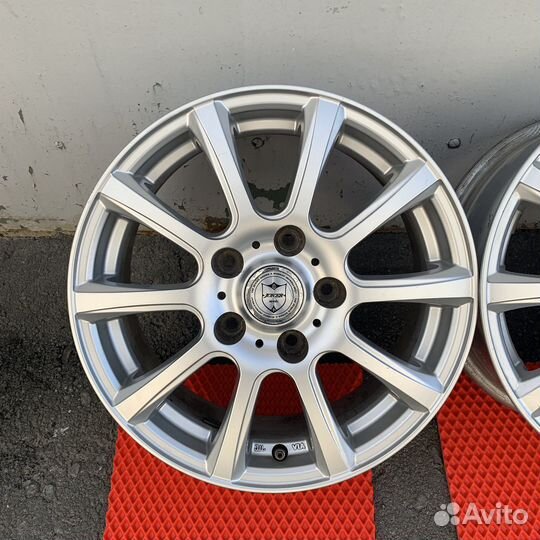 Литые диски r15 5x114 3 Япония