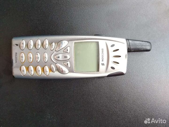 Ericsson R520