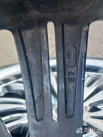 235 35 r19 резина+ литье Steiner