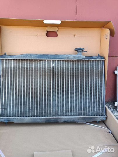 Радиатор охлаждения Хонда срв 3