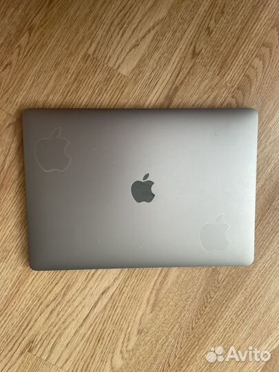 Apple macbook air 13 2020 m1