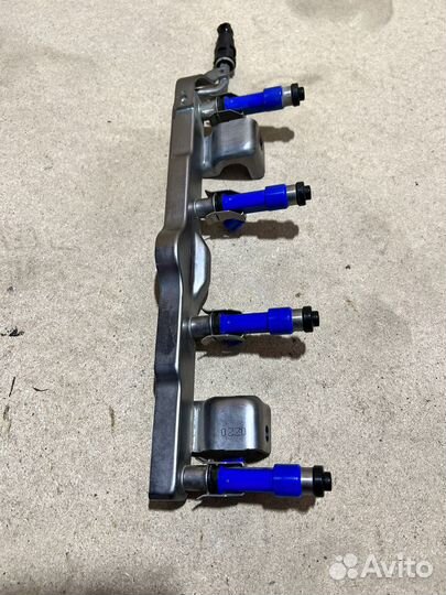 Топливная рампа на Mazda 3 BL