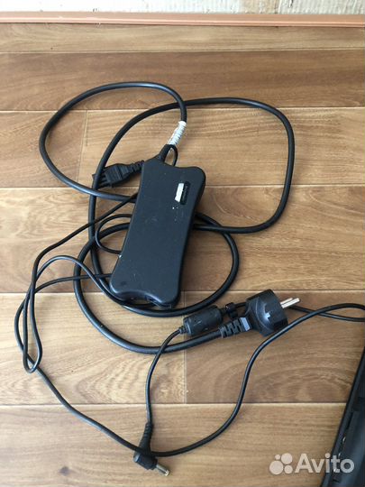 Ноутбук RoverBook Pro M490