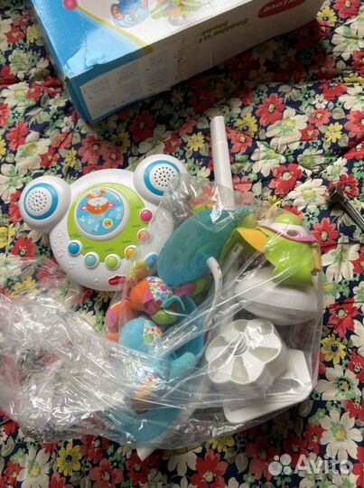 Мобиль на кроватку tiny love