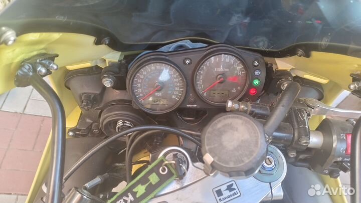 Kawasaki zx600