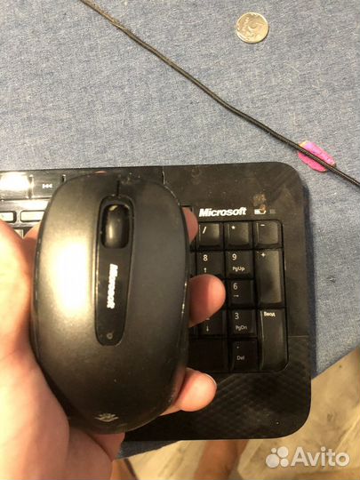 Беспроводная клавиатура + мышь Microsoft