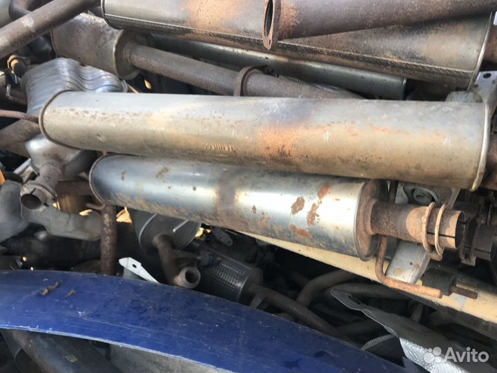 Средняя часть глушителя на опель астра H