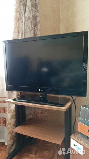LED-телевизор LG 32 Full-HD