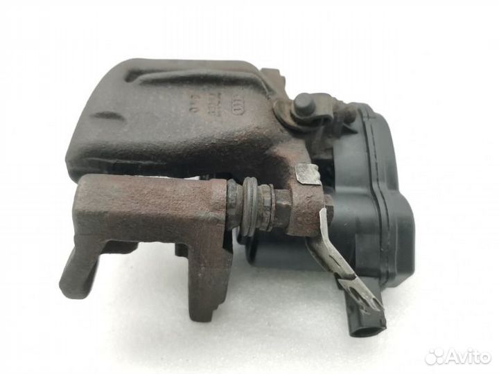 Суппорт задний левый Audi A6 C7 2.0 TDI 2018