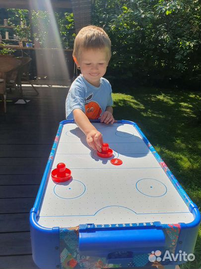 Настольный аэрохоккей детский