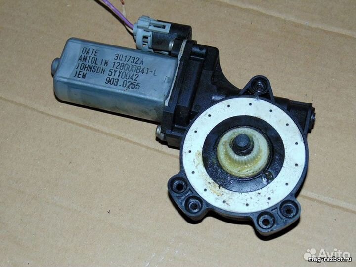 Мотор стеклоподъемника Renault Sandero, I левый