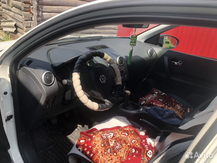 Nissan Qashqai 1.6 МТ, 2012, 200 000 км