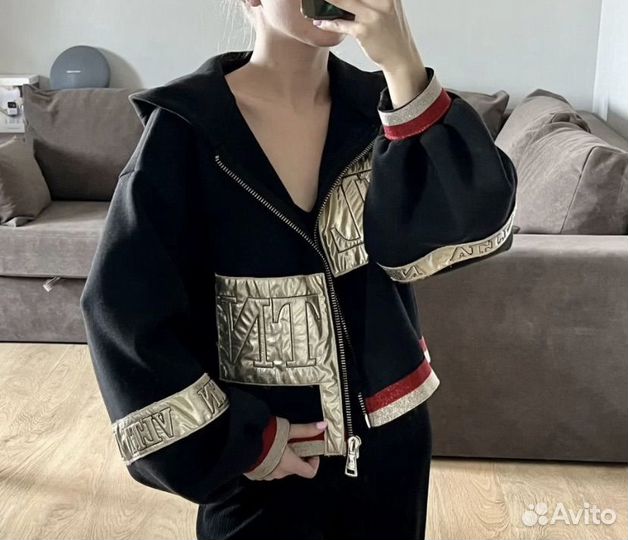 Бомбер valentino