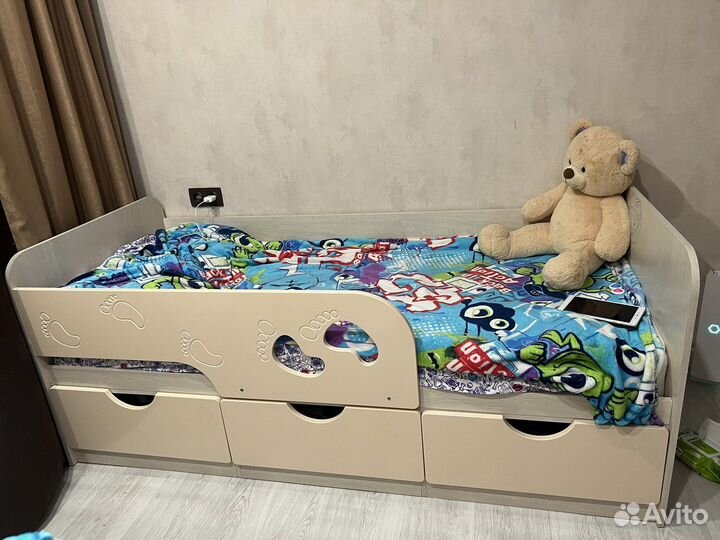 Детская кровать от 3 лет с бортиками