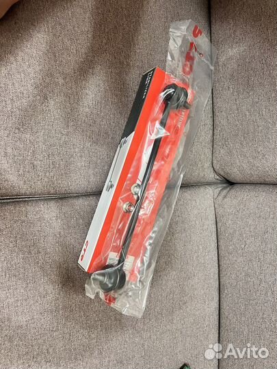 Стойки стабилизатора передние CL0651