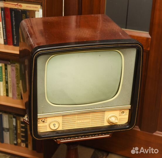 Телевизор Старт 4