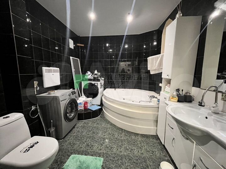 3-к. квартира, 70,7 м², 2/5 эт.