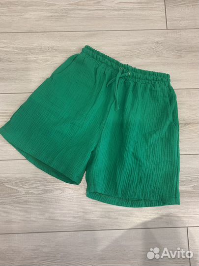 Шорты женские