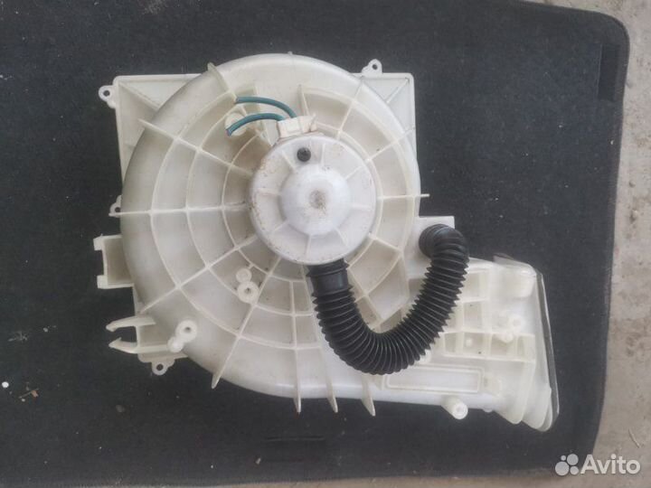 Мотор печки Nissan Sunny FB15