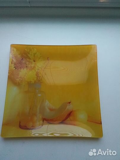 Тарелка квадратная